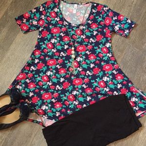 Lularoe Perfect Tee Blue Floral